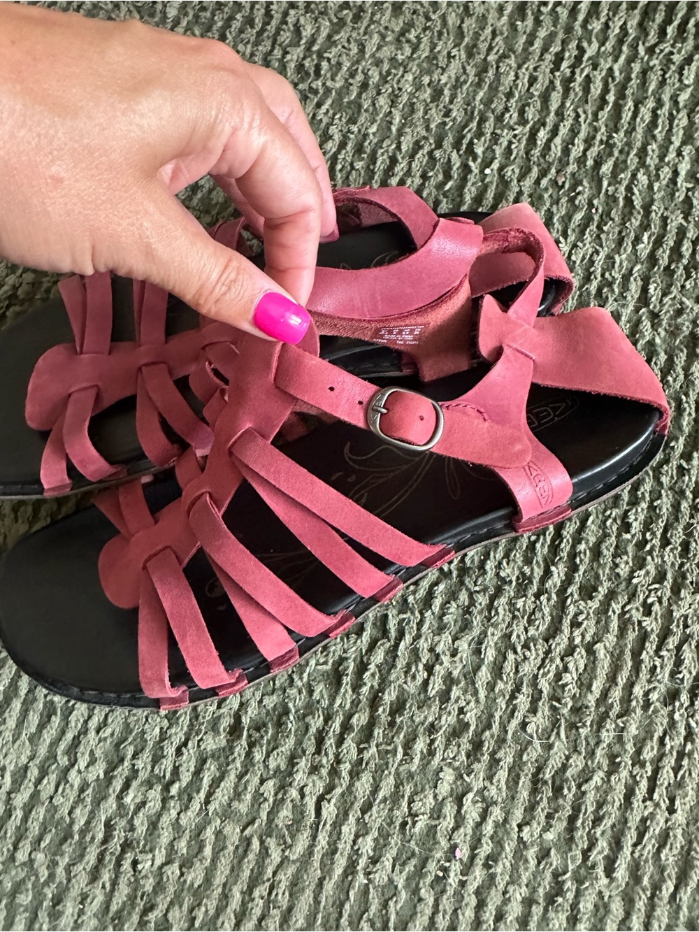 KEEN Alman Red Leather Jesus Gladiator Strappy Sandals Cushion Buckle 
Sz 9